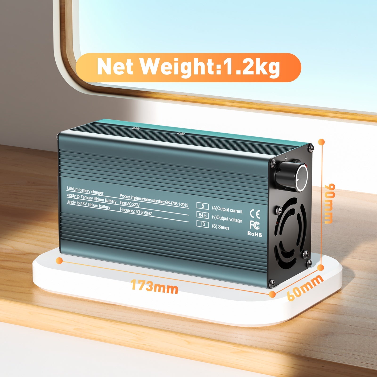 Suraziki 54,6 V 1-8 A stromverstellbares Lithium-Batterieladegerät für 13S 48 V Li-Ionen-/ternäre Lithium-/Polymer-Batterie, LCD-Display, Kühllüfter, Aluminiumgehäuse